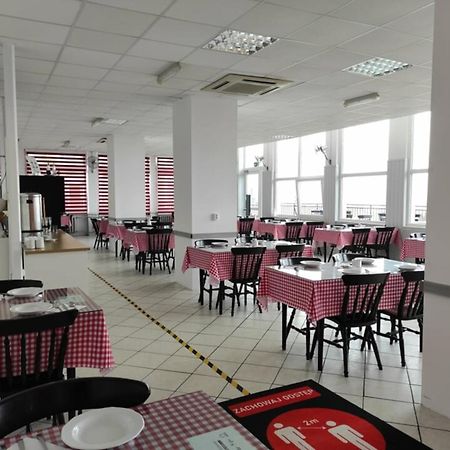 Osrodek Wypoczynkowy Gwarek Ustronie Morskie Exterior photo
